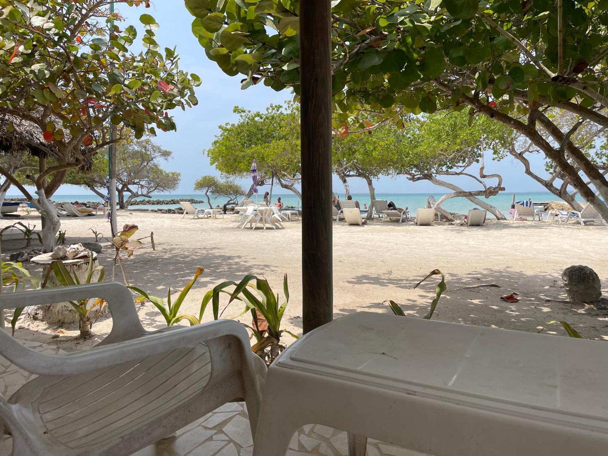 Hotel Carey Beach Barú Ngoại thất bức ảnh