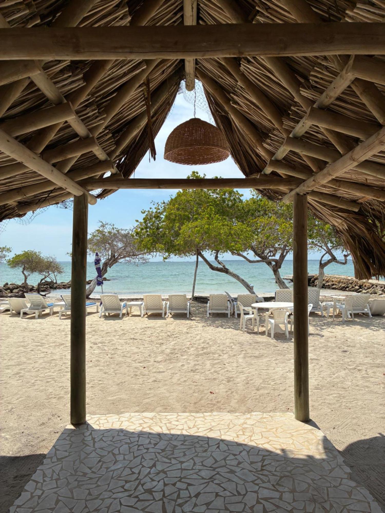 Hotel Carey Beach Barú Ngoại thất bức ảnh