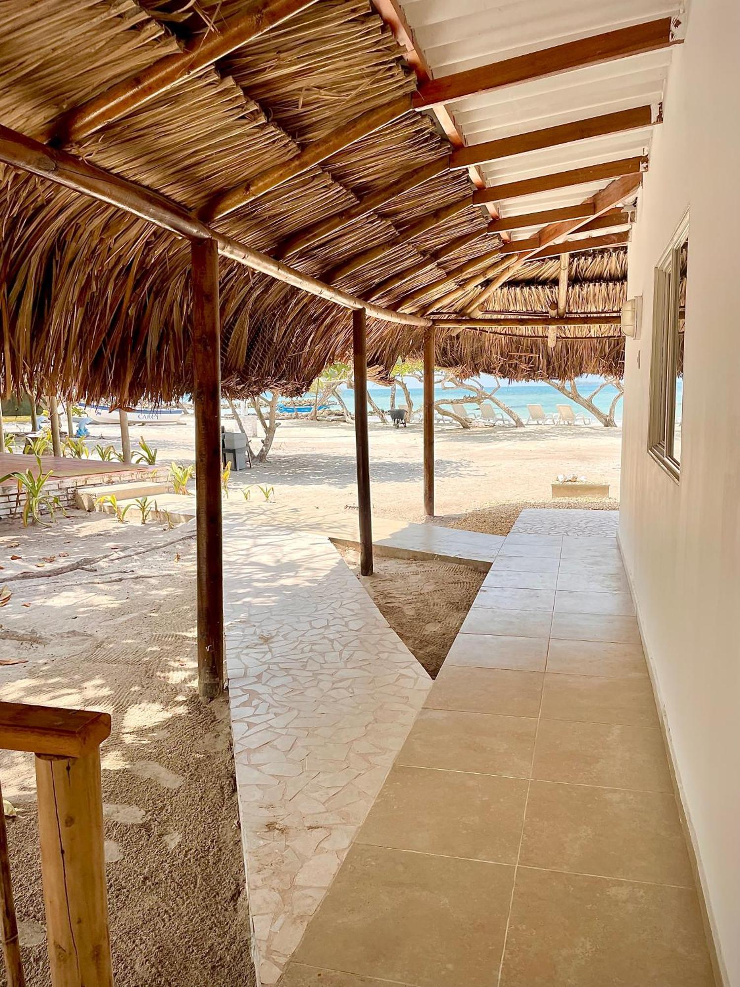Hotel Carey Beach Barú Ngoại thất bức ảnh